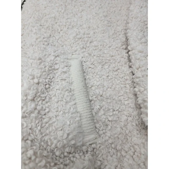 Universal Thread Jacket - Picture 4 of 9